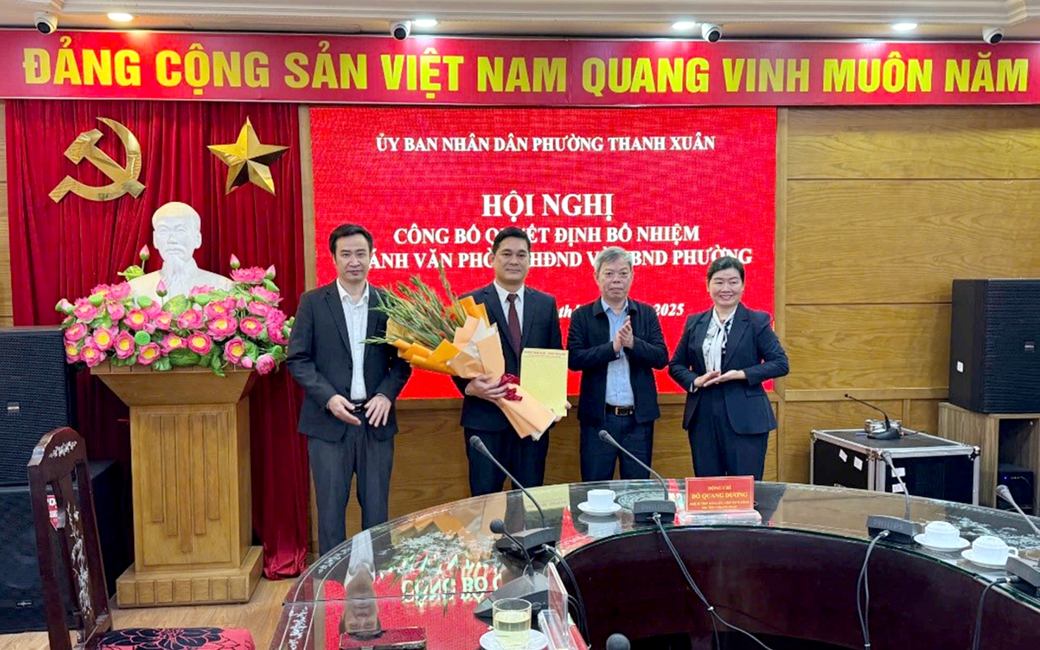 Hội nghị công bố Quyết định về công tác cán bộ