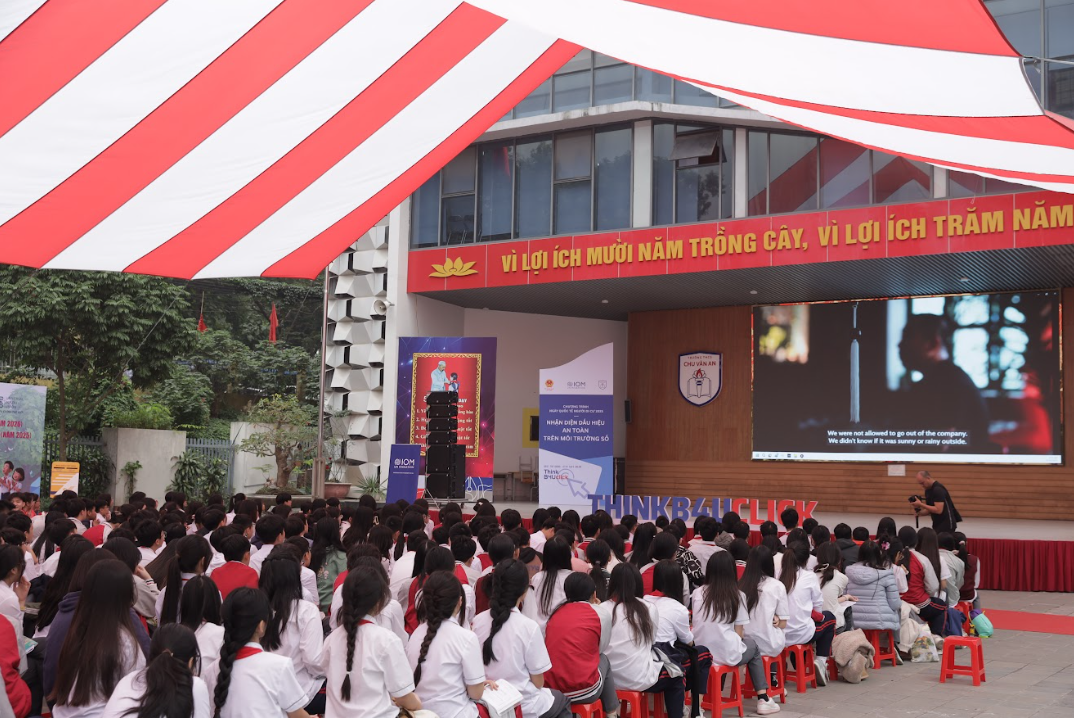 Trang bị kỹ năng an toàn số cho học sinh THCS Chu Văn An- Ảnh 1.