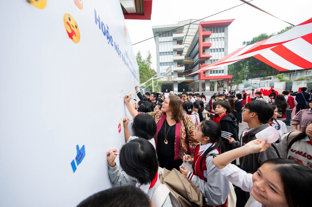 Trang bị kỹ năng an toàn số cho học sinh THCS Chu Văn An- Ảnh 9.