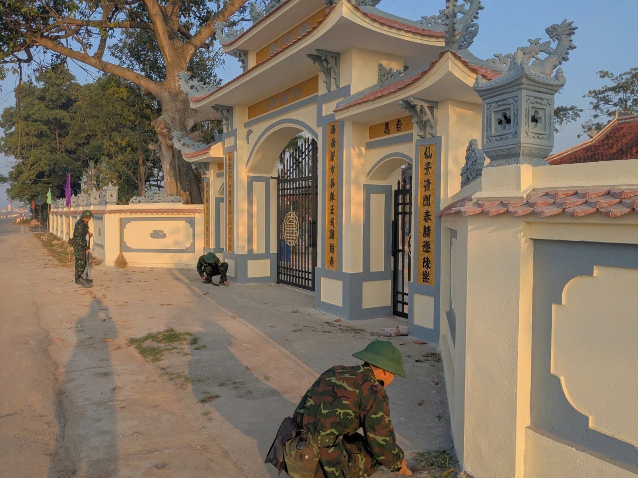 XÃ ĐA PHÚC - Những hình ảnh thực hiện công tác dân vận giai đoạn 2 năm 2025 của Trung đoàn 141 (Sư đoàn 312).- Ảnh 3.