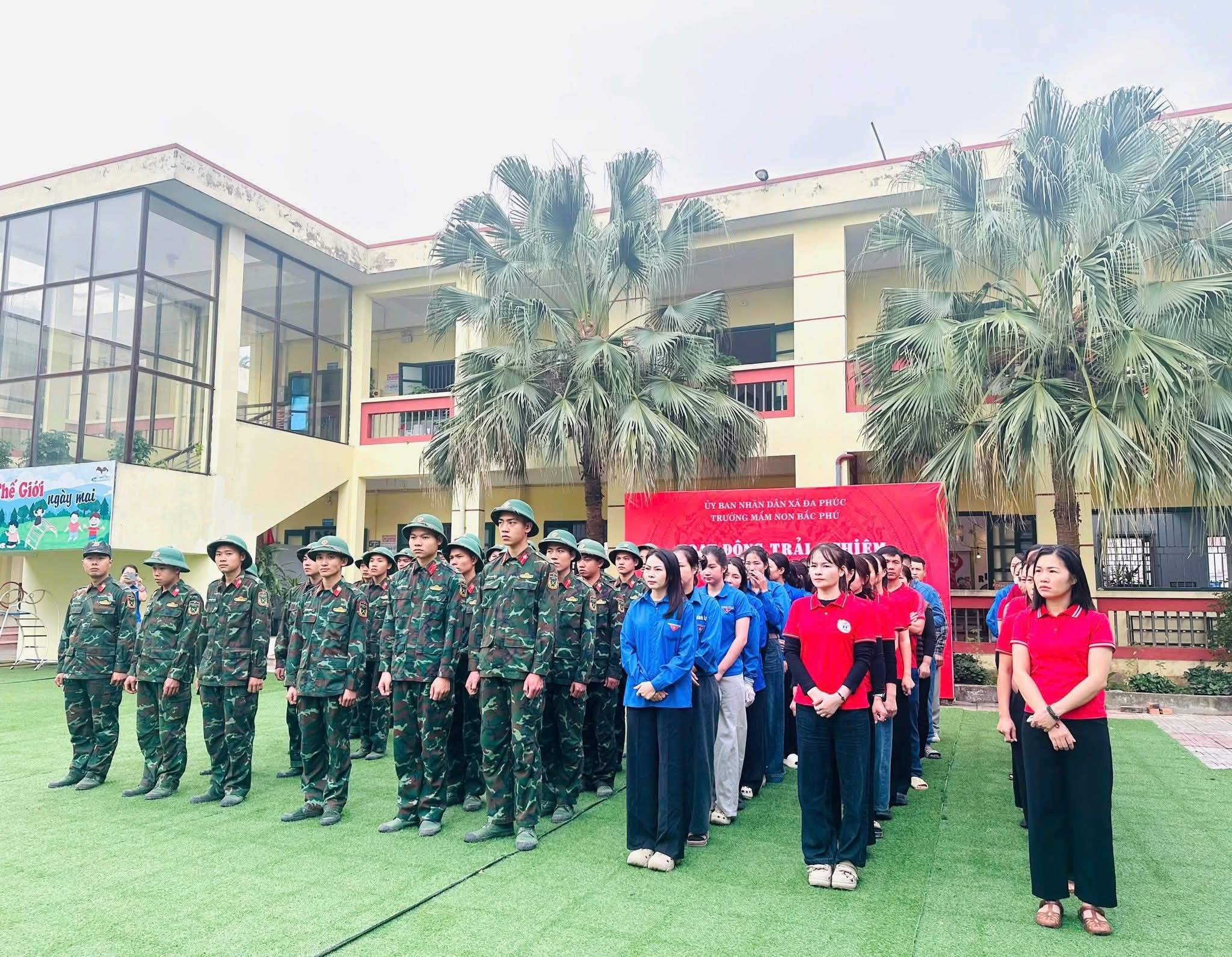 XÃ ĐA PHÚC - Những hình ảnh thực hiện công tác dân vận giai đoạn 2 năm 2025 của Trung đoàn 141 (Sư đoàn 312).- Ảnh 2.