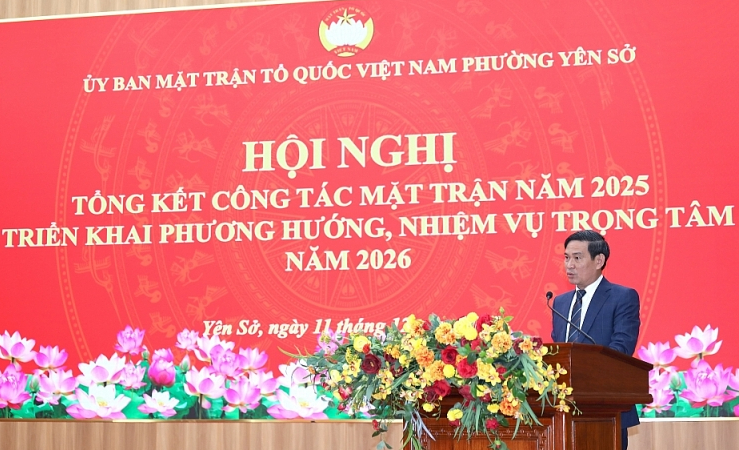 Phường Yên Sở khen thưởng các tập thể, cá nhân tiêu biểu trong công tác Mặt trận- Ảnh 2.