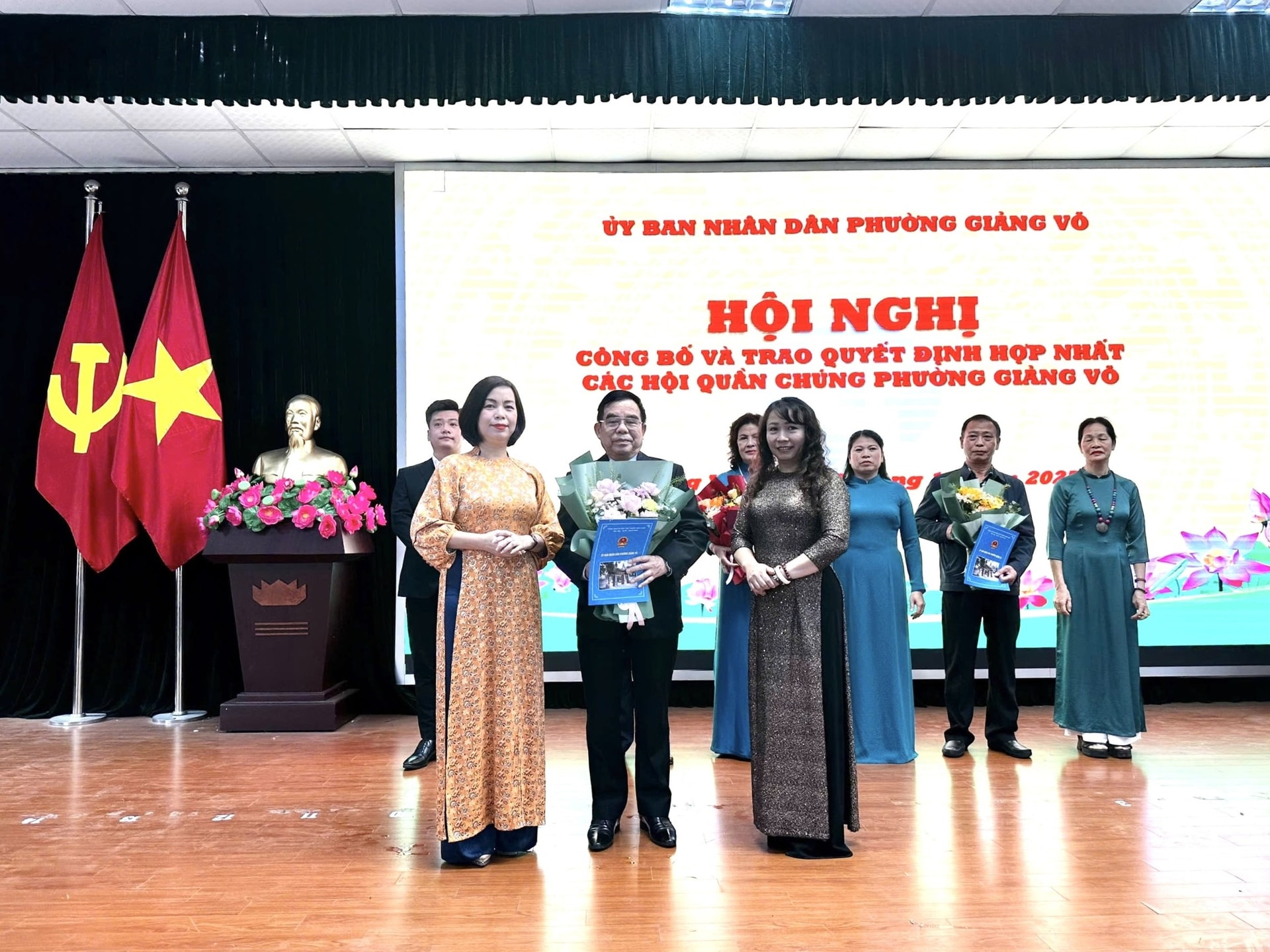 Phường Giảng Võ hợp nhất tổ chức 7 hội quần chúng trên địa bàn- Ảnh 1.