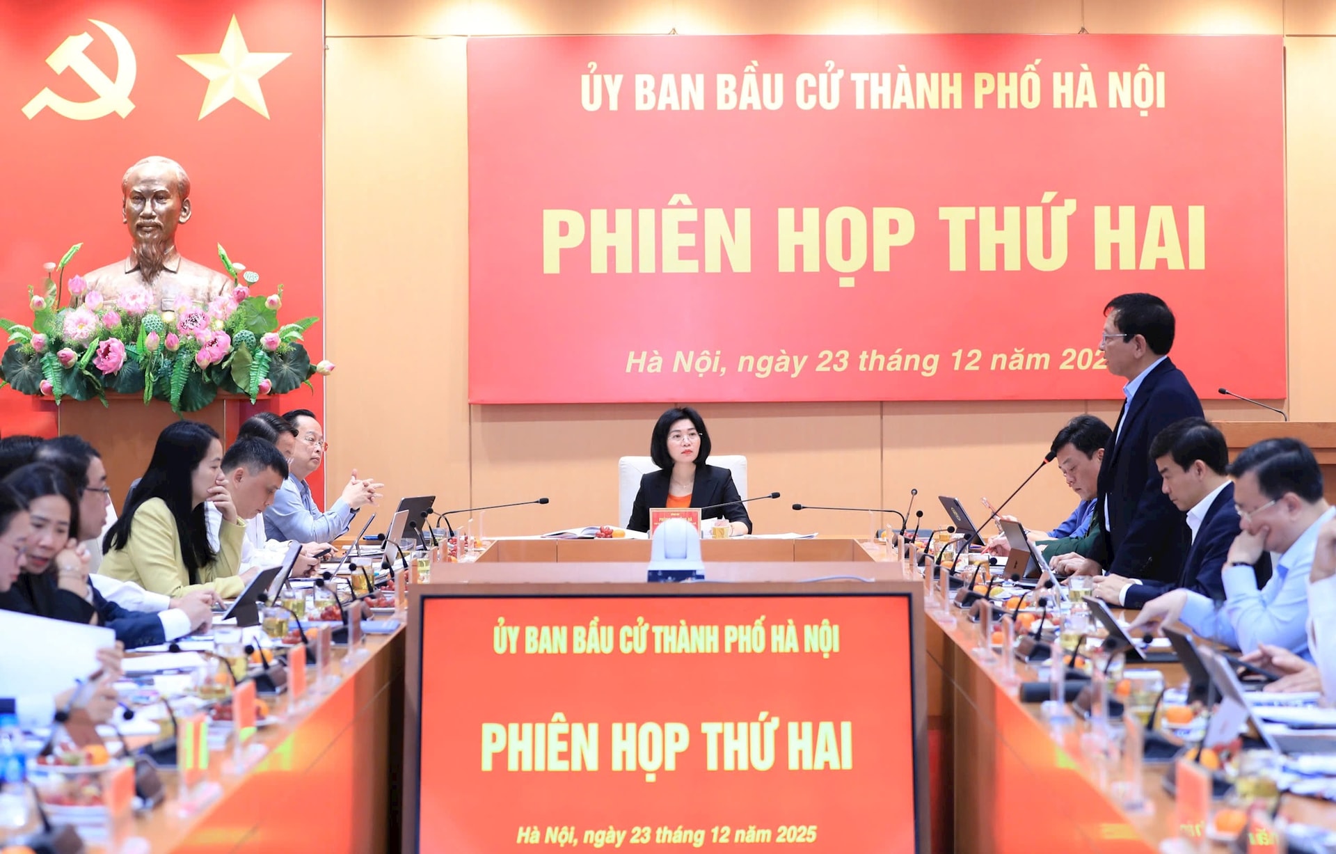 Hà Nội: Đa dạng hình thức tuyên truyền để nhân dân hiểu rõ ý nghĩa cuộc bầu cử- Ảnh 1.