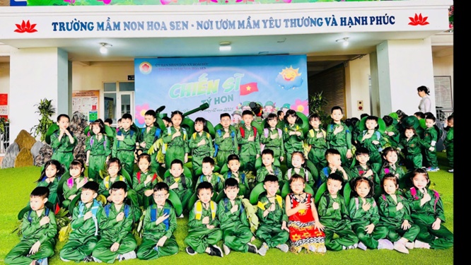 Hoài Đức: Hoạt động ý nghĩa chào mừng Ngày 22/12 tại các trường mầm non- Ảnh 10.