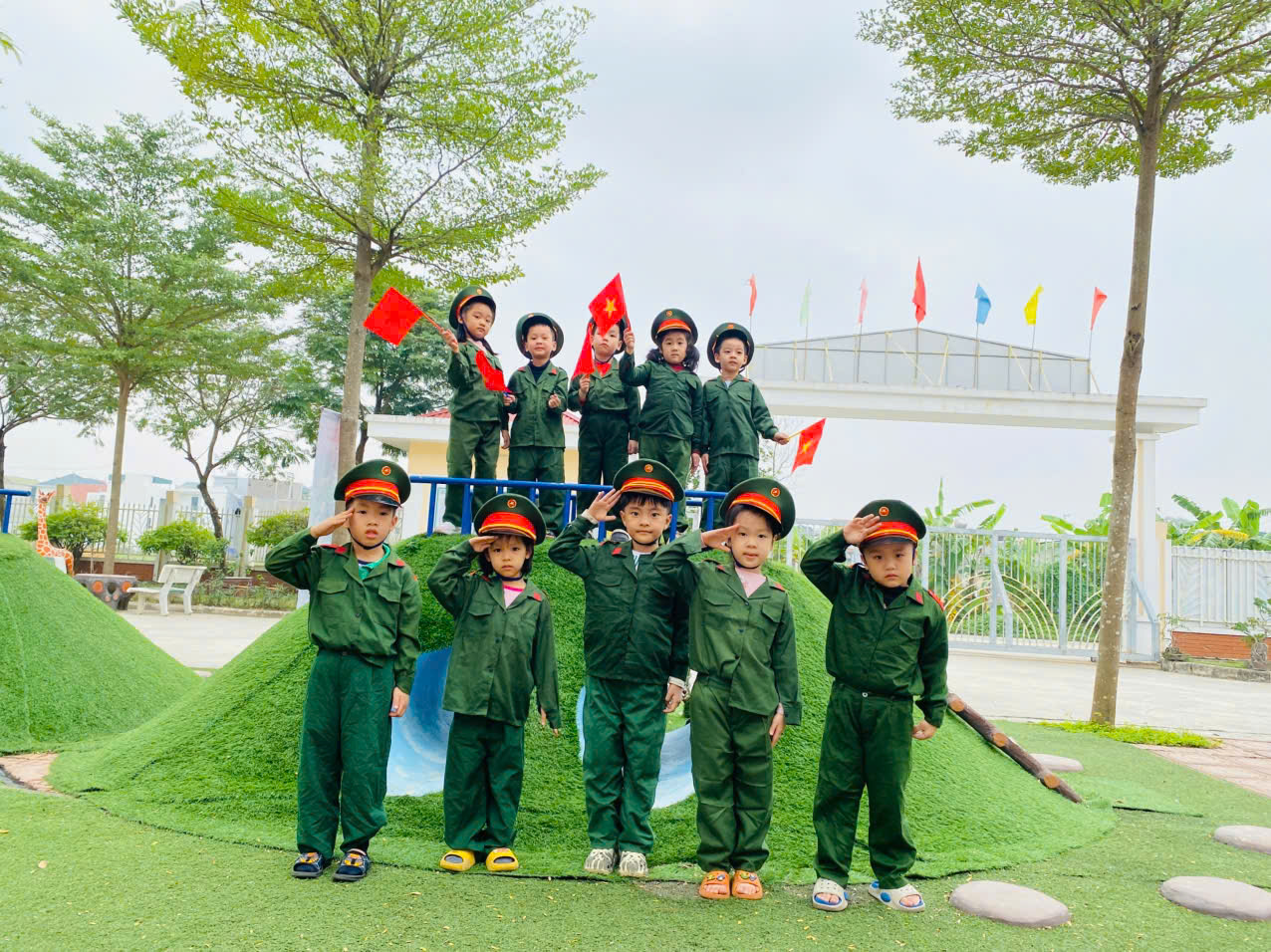 Trường Mầm non Hữu Hòa với chuỗi hoạt động ý nghĩa chào mừng ngày thành lập quân đội Nhân dân Việt Nam 22/12- Ảnh 10.