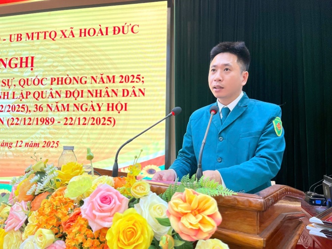 Đảng ủy-HĐND-UBND-UB MTTQ xã Hoài Đức tổng kết công tác quốc phòng, quân sự địa phương năm 2025- Ảnh 1.