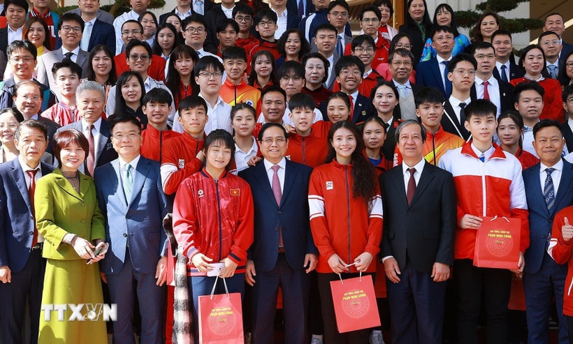 Thủ tướng: Khẩn trương xây dựng Đề án phát hiện và bồi dưỡng nhân tài trẻ Việt Nam- Ảnh 4.