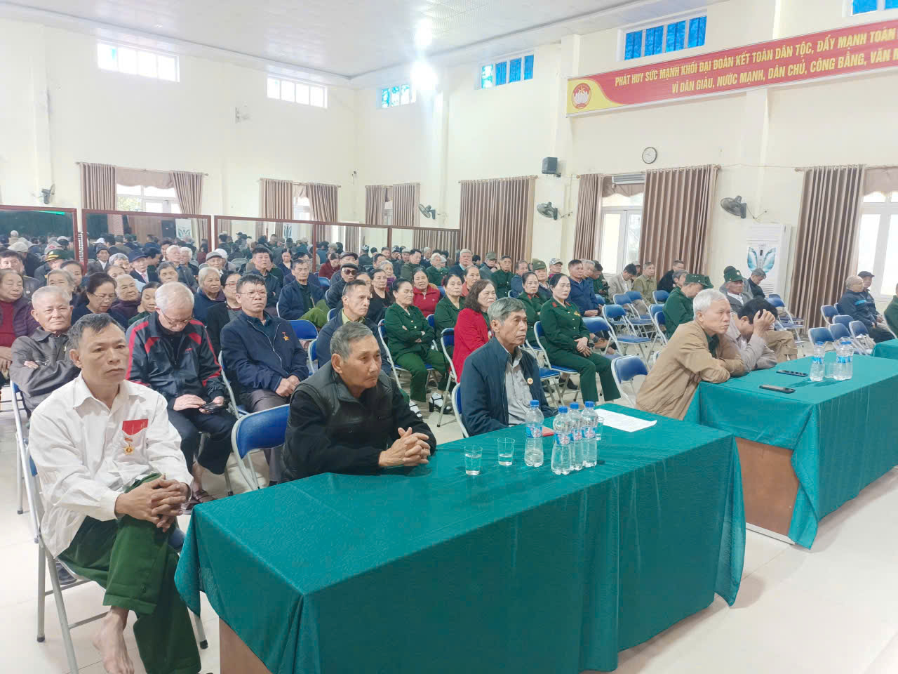 C:\Users\NOVATECHPC\Desktop\BKAVQV\CHI HOI CCB TE TIEU\z7363120116564_fd9a3bb0a649dba6975508200ce9d03c.jpg