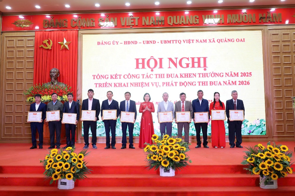 Quảng Oai tổng kết phong trào thi đua năm 2025, triển khai phương hướng năm 2026- Ảnh 7.