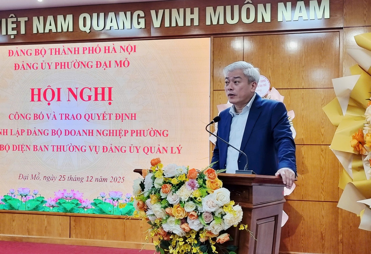 Đảng ủy phường Đại Mỗ tổ chức Hội nghị Công bố Quyết định thành lập Đảng bộ Doanh nghiệp và các Quyết định về công tác cán bộ diện Ban Thường vụ Đảng ủy phường quản lý- Ảnh 4.