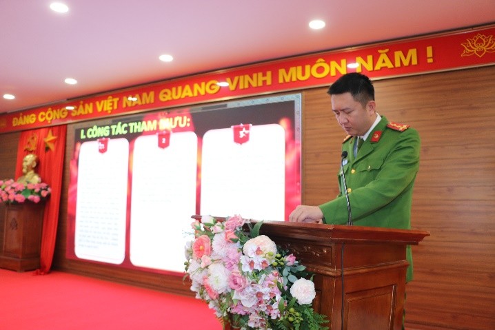 Công an phường Phúc Lợi tổng kết công tác công an năm 2025, triển khai chương trình công tác công an năm 2026
- Ảnh 4.