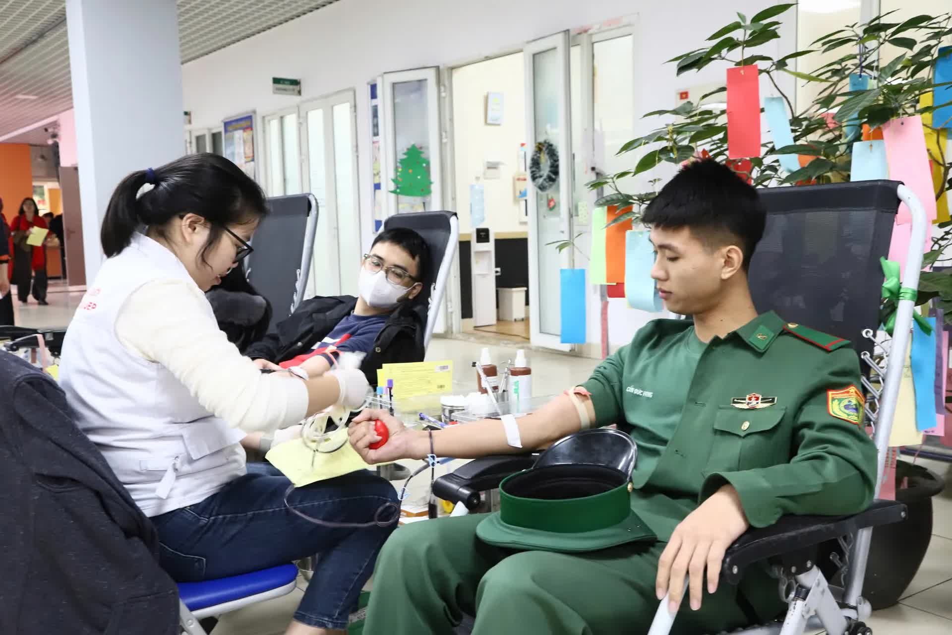 Phường Cửa Nam lan tỏa thông điệp nhân văn của phong trào hiến máu tình nguyện- Ảnh 7.