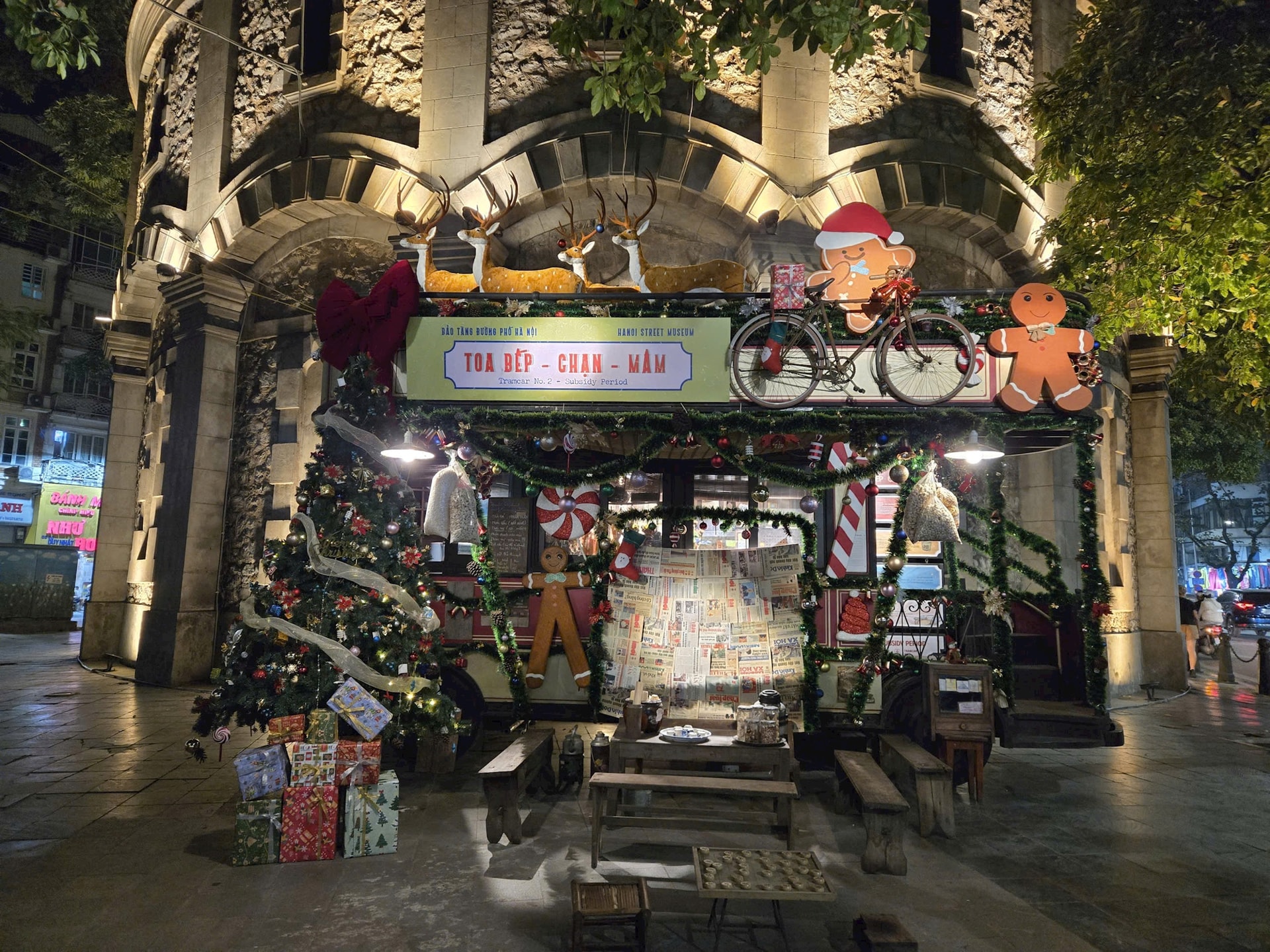 “Đưa di sản xuống phố": Mô hình kết nối “gen Z” với văn hóa- Ảnh 1.