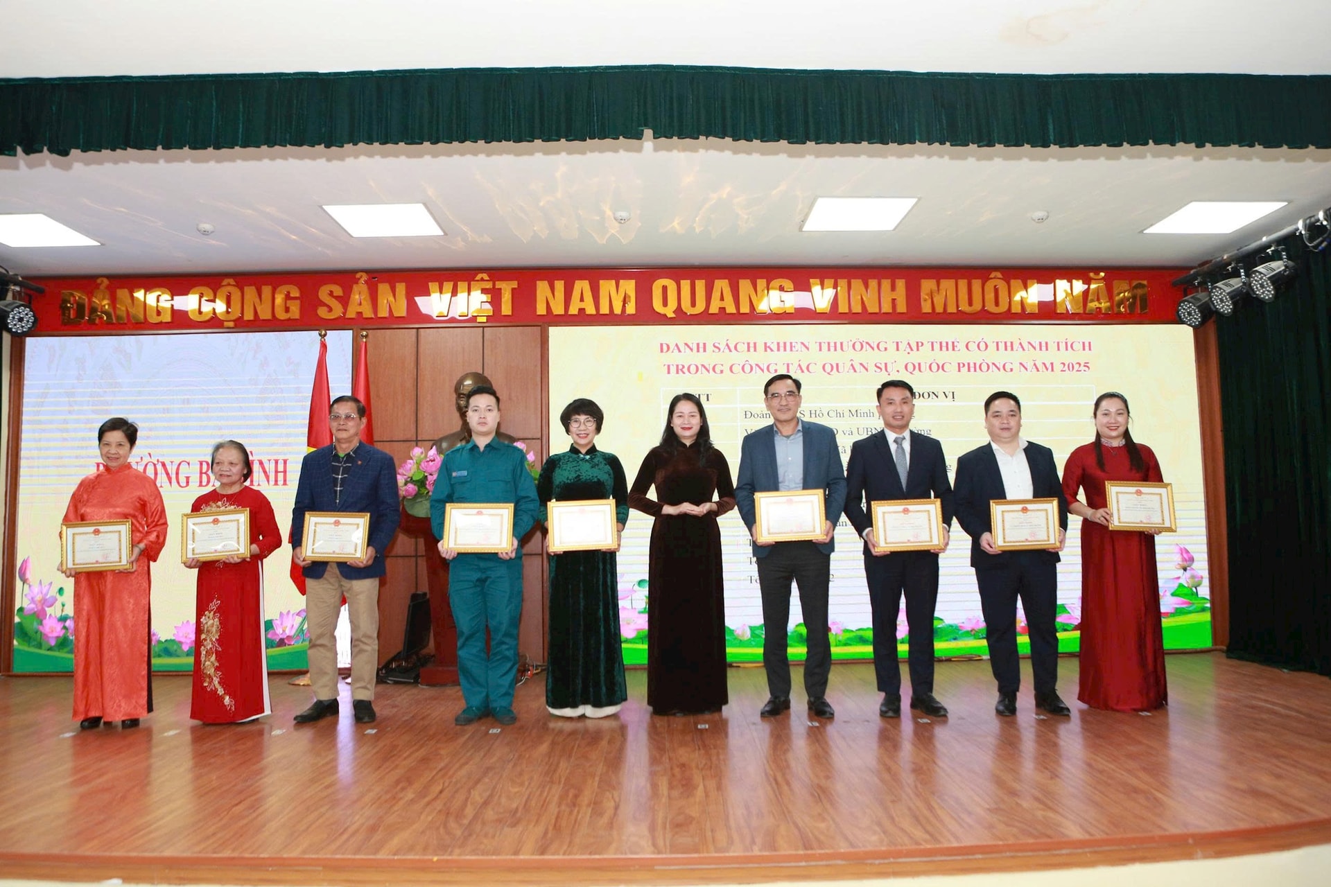 Phường Ba Đình hoàn thành 100% chỉ tiêu tuyển chọn công dân nhập ngũ- Ảnh 3.