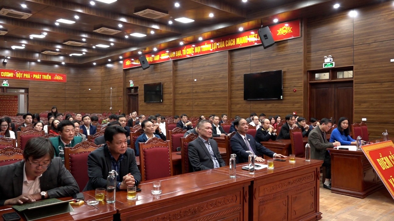 C:\Users\NOVATECHPC\Desktop\BKAVQ 2026\TONG KET THI DUA KHEN THUONG\Sequence 01.00_01_28_24.Still006.jpg