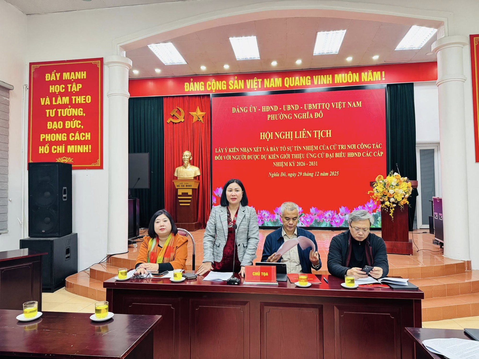 Hội nghị lấy ý kiến nhận xét và bày tỏ sự tín nhiệm của cử tri nơi công tác đối với người được dự kiến giới thiệu ứng cử đại biểu HĐND các cấp, nhiệm kỳ 2026-2031- Ảnh 2.