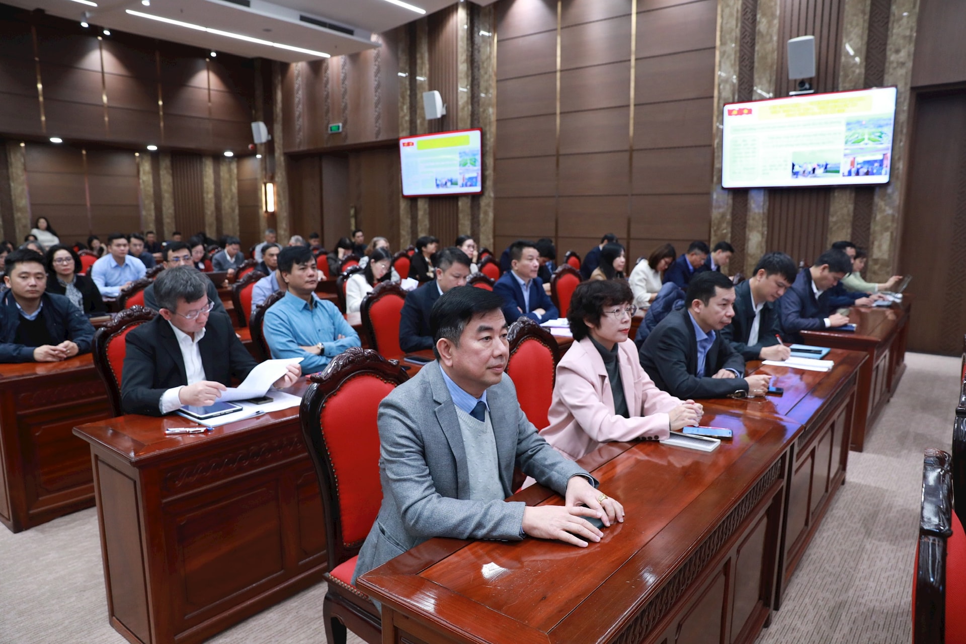 12 nhiệm vụ trọng tâm, định hướng lớn trong năm 2026 của Thủ đô- Ảnh 4.
