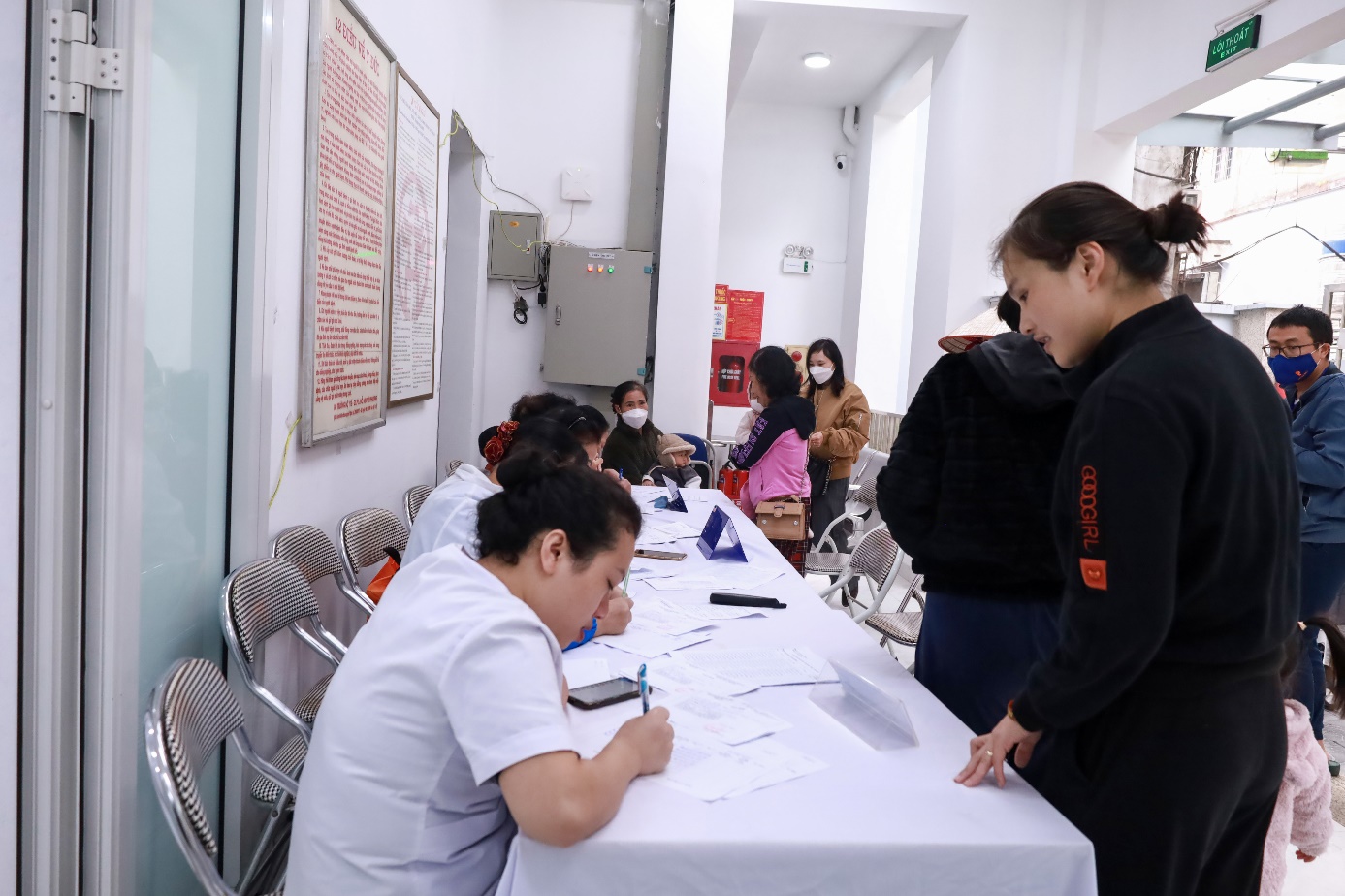 Khương Đình: Triển khai chiến dịch uống vitamin A đợt 2 năm 2025- Ảnh 6.