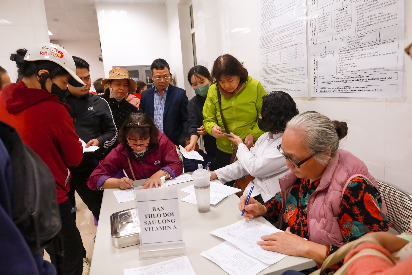 Khương Đình: Triển khai chiến dịch uống vitamin A đợt 2 năm 2025- Ảnh 7.