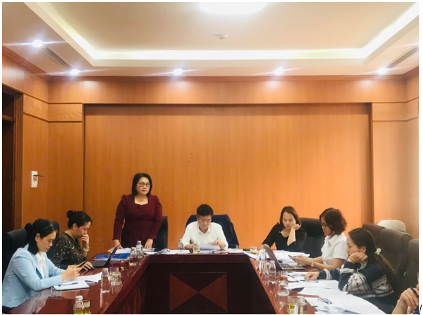 THƯỜNG TRỰC HỘI ĐỒNG NHÂN DÂN XÃ TỔ CHỨC HỘI NGHỊ THẨM TRA CÁC BÁO CÁO, TỜ TRÌNH VÀ DỰ THẢO NGHỊ QUYẾT TRÌNH TẠI KỲ HỌP THỨ 3, KHÓA XXII- Ảnh 5.