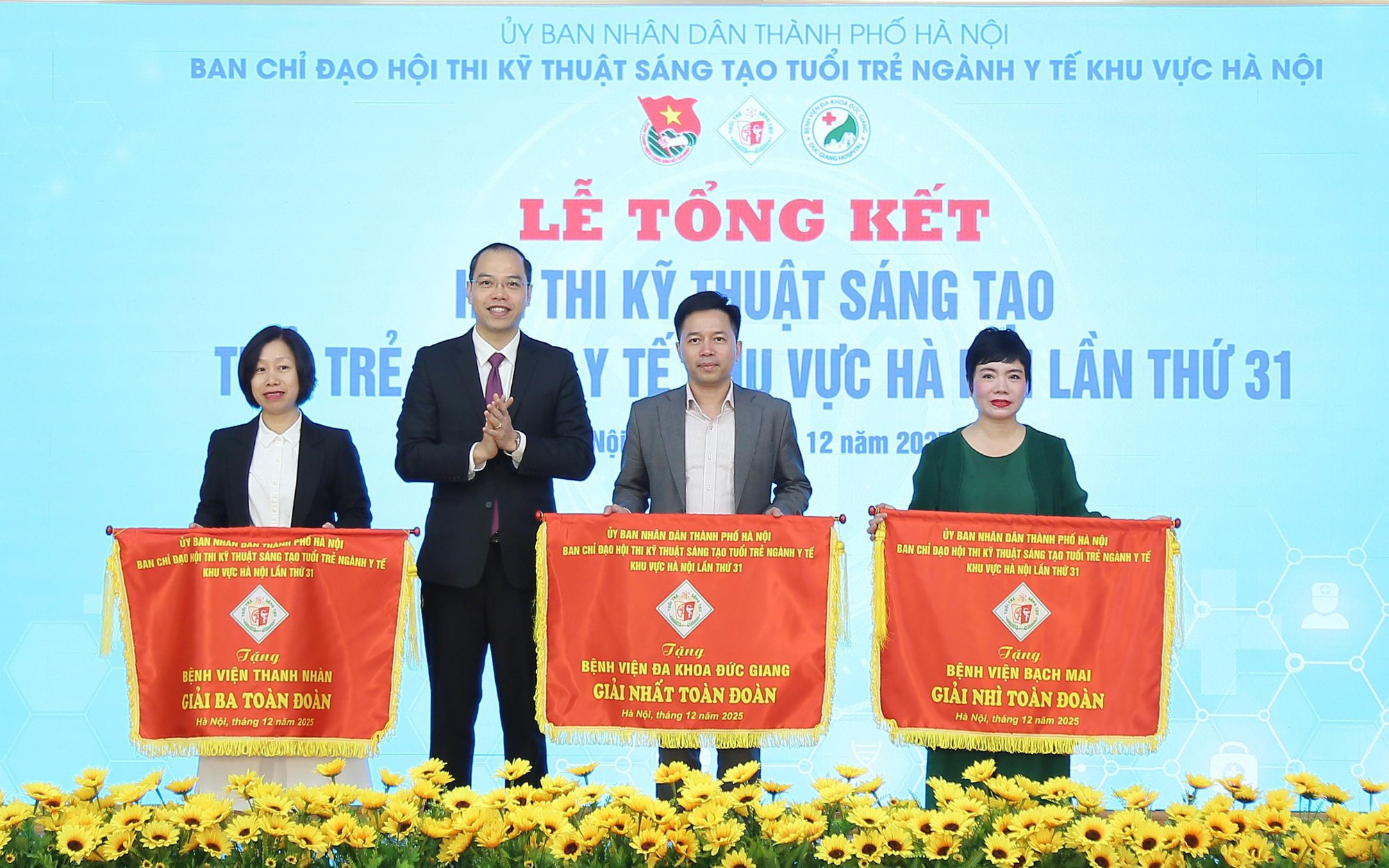 Hà Nội vinh danh gần 80 sáng kiến tiêu biểu của đội ngũ thầy thuốc trẻ