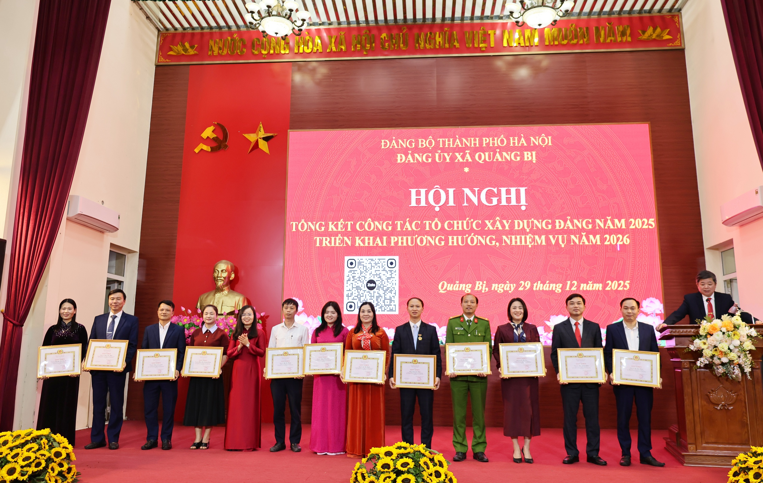 Xã Quảng Bị: 2 cá nhân được tặng Kỷ niệm chương Vì sự nghiệp công tác tổ chức xây dựng Đảng của Ban tổ chức Trung ương- Ảnh 6.