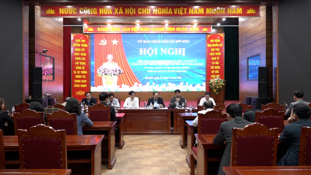 Y:\DO PHIM 2025\XA MY DUC\PHONG VAN HOA - XA HOI\TRINE KHAI TO CHUC LE HOI\Sequence 01.00_05_32_21.Still013.jpg