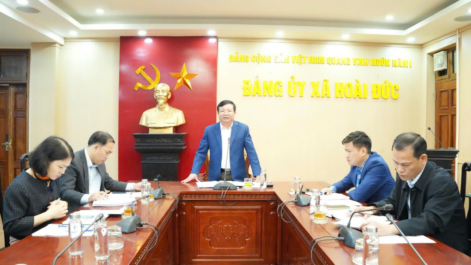 Đảng ủy xã Hoài Đức tổ chức hội nghị giao ban công tác tháng 12/2025- Ảnh 2.