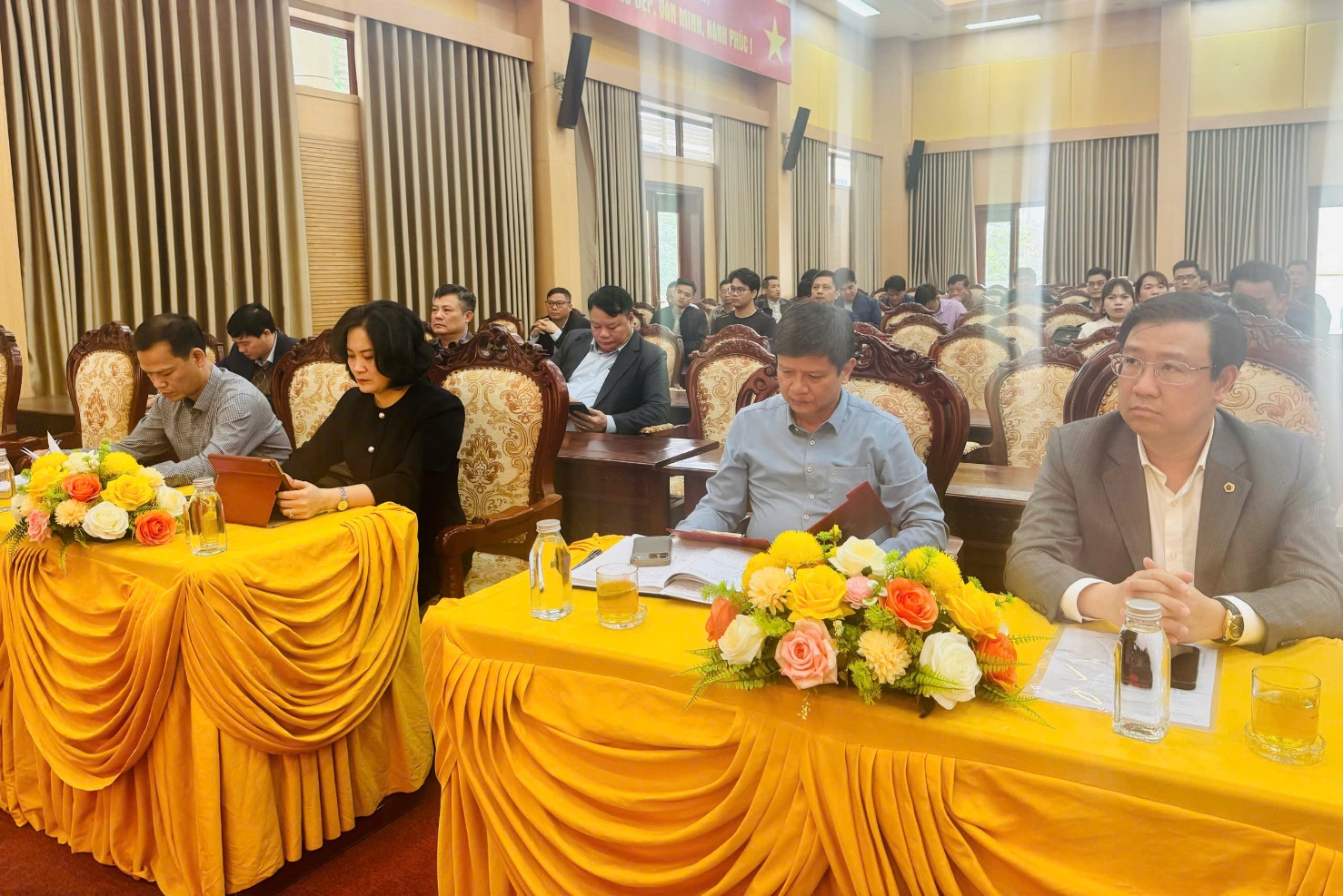 UBND xã tổ chức Lễ khởi công xây dựng 7 dự án trên địa bàn xã- Ảnh 1.