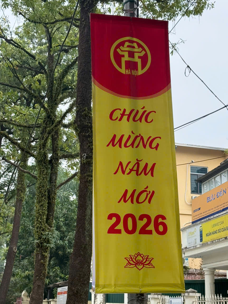 Phường Phương Liệt rực rỡ cờ hoa Chào đón năm mới 2026 và Đại hội Đảng toàn quốc lần thứ XIV- Ảnh 5.