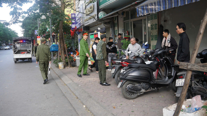 Duy trì xử lý các điểm vi phạm trật tự đô thị tại khu vực ngõ 460 Khương Đình- Ảnh 5.