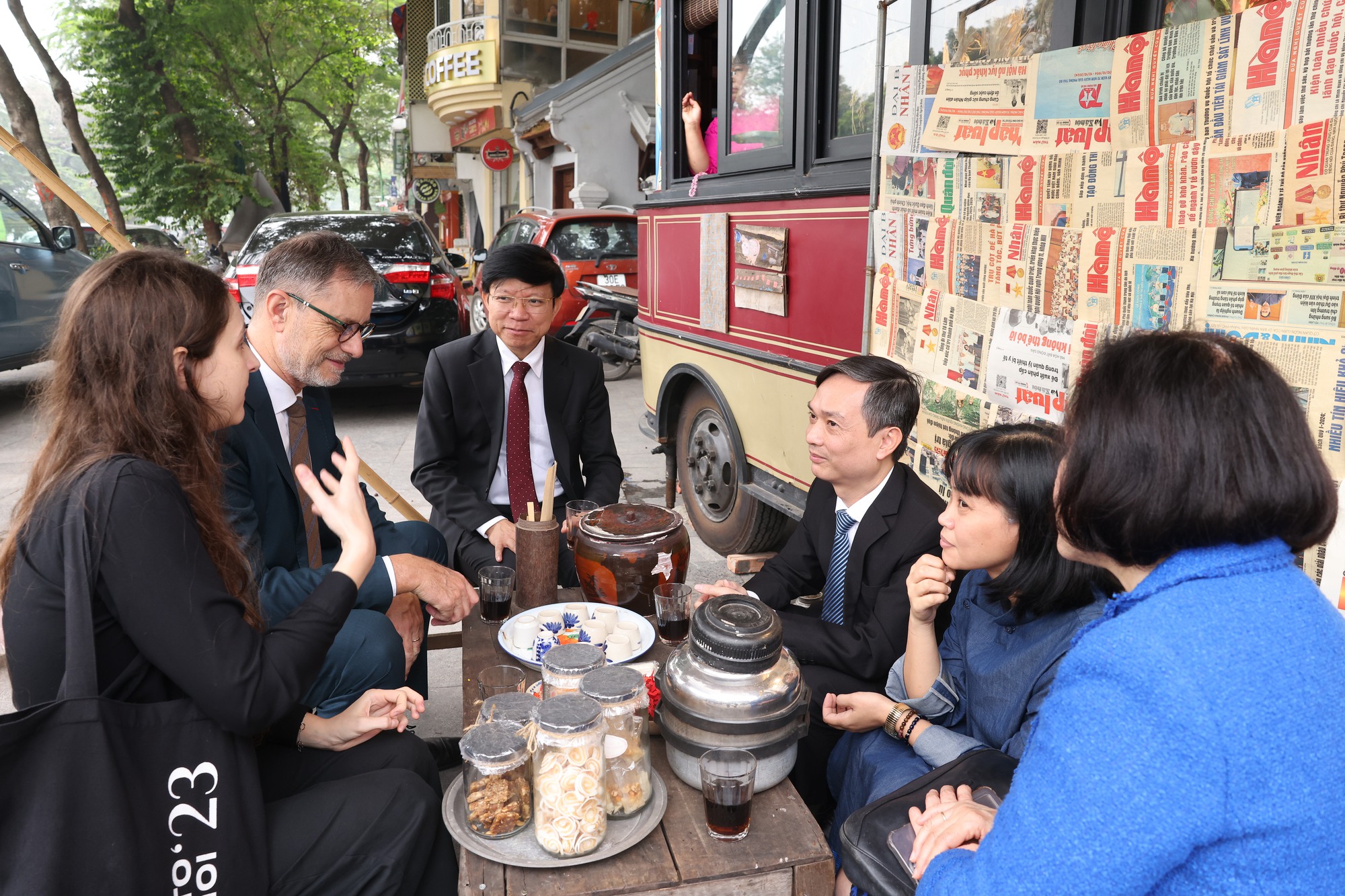 Độc đáo các hành trình du lịch di sản Hà Nội bằng công nghệ số- Ảnh 2.