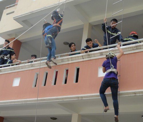 Bài học đắt giá từ vụ cháy tại TP Hồ Chí Minh: Khuyến cáo cho các hộ gia đình kết hợp kinh doanh xã Nam Phù- Ảnh 7.