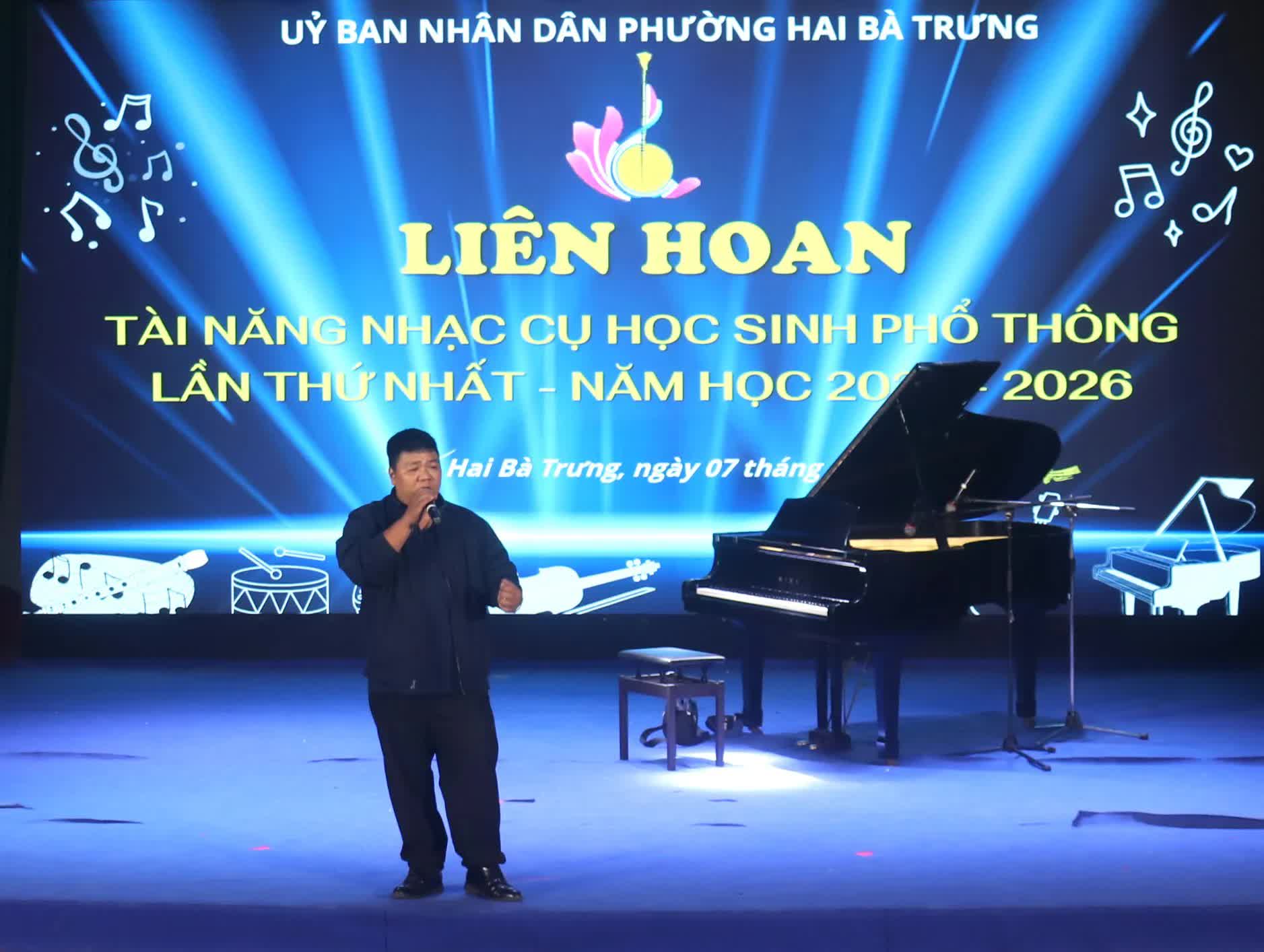 Liên hoan "Tài năng nhạc cụ học sinh phổ thông phường Hai Bà Trưng": lan tỏa giá trị tốt đẹp của âm nhạc đến cộng đồng- Ảnh 17.