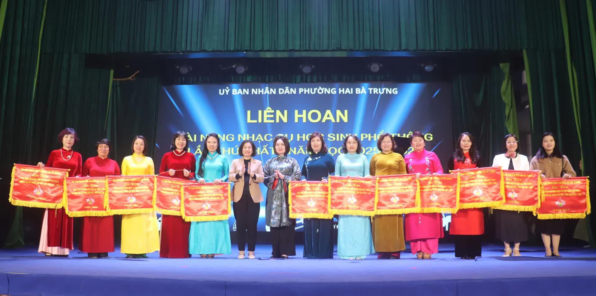 Liên hoan "Tài năng nhạc cụ học sinh phổ thông phường Hai Bà Trưng": lan tỏa giá trị tốt đẹp của âm nhạc đến cộng đồng- Ảnh 5.