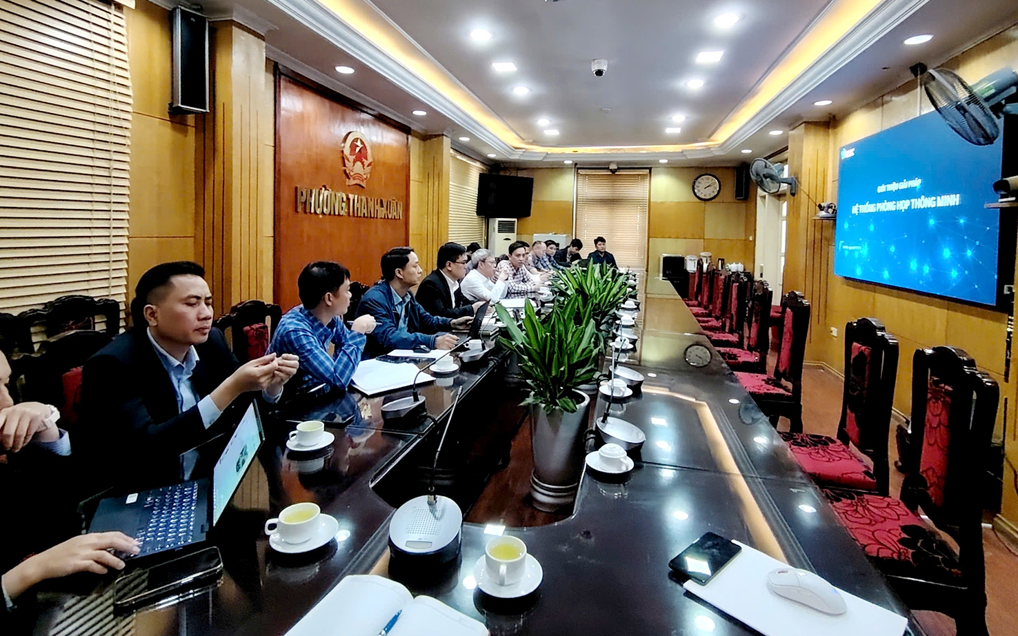 Quang cảnh hội nghị