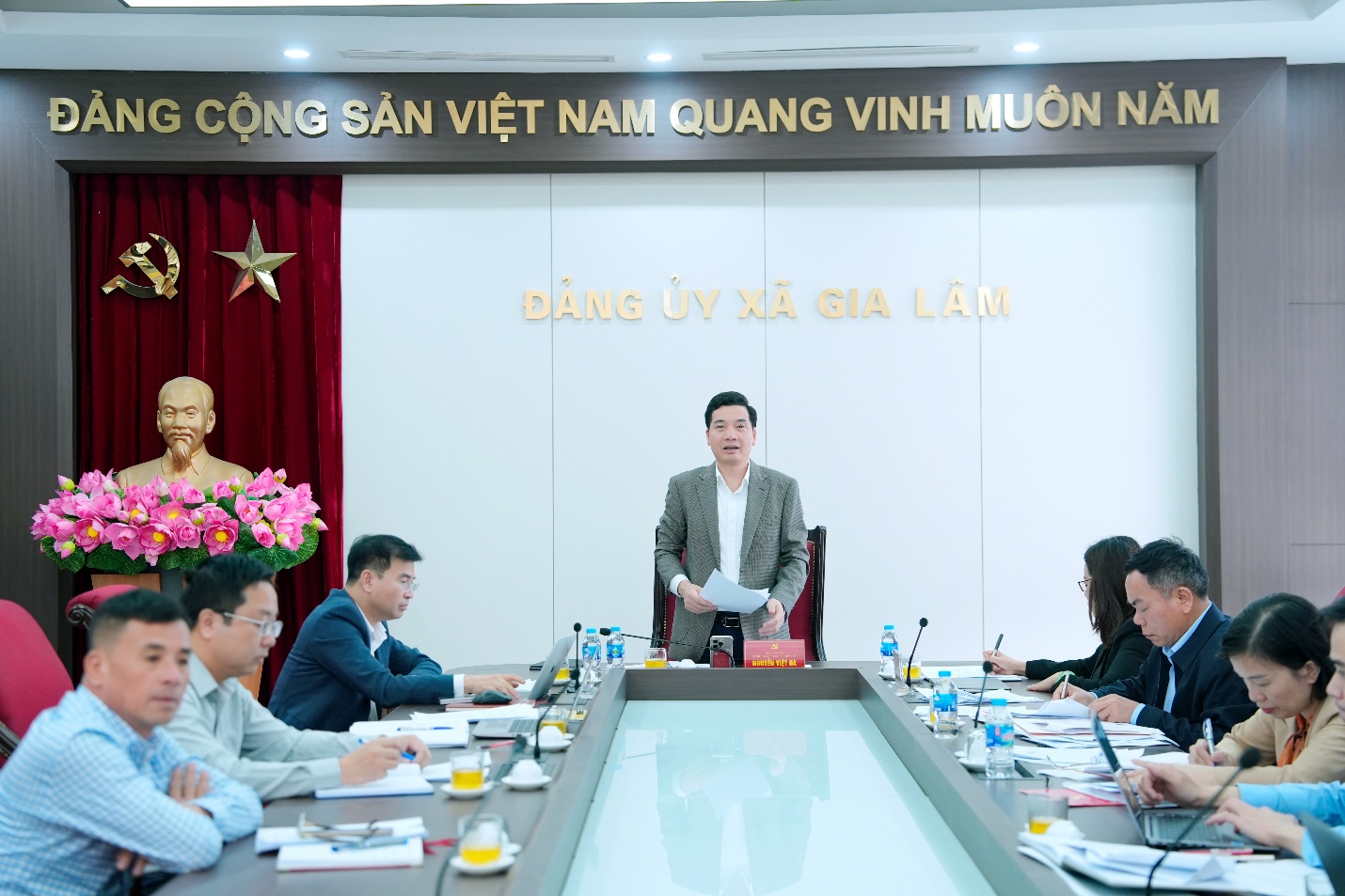 Gia Lâm họp đánh giá tình hình triển khai công tác bầu cử đại biểu Quốc hội và HĐND các cấp nhiệm kỳ 2026–2031- Ảnh 4.