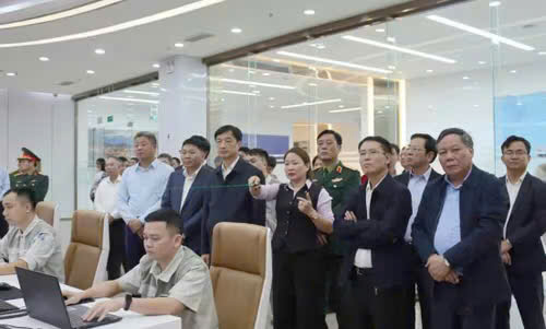 Bí thư Thành ủy Hà Nội Nguyễn Duy Ngọc làm việc với 5 xã thuộc phạm vi huyện Sóc Sơn cũ:Khắc phục hạn chế, khó khăn, khai thác lợi thế của từng xã để phát triển- Ảnh 1.