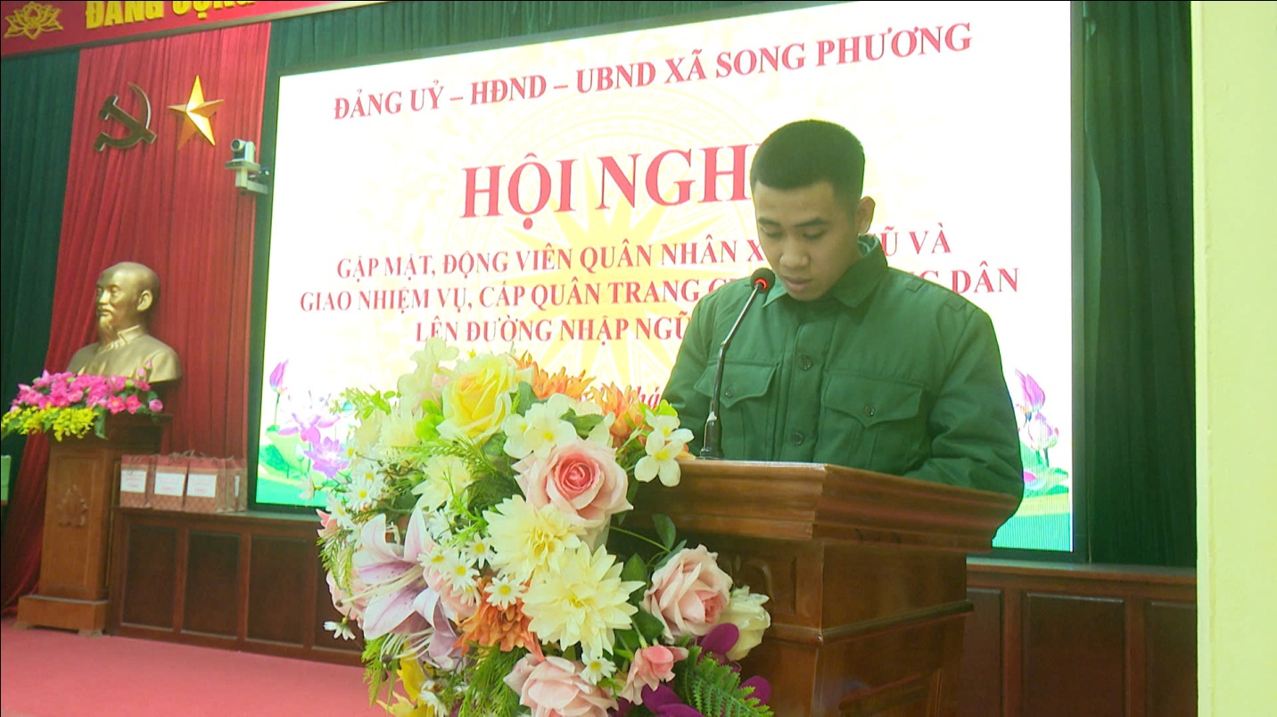 ĐẢNG UỶ-HĐND-UBND-UB MTTQ XÃ SONG PHƯƠNG GẶP MẶT ĐỘNG VIÊN CÁC QUÂN NHÂN XUẤT NGŨ VÀ GIAO NHIỆM VỤ CHO CÁC QUÂN NHÂN NHẬP NGŨ NĂM 2025.- Ảnh 4.