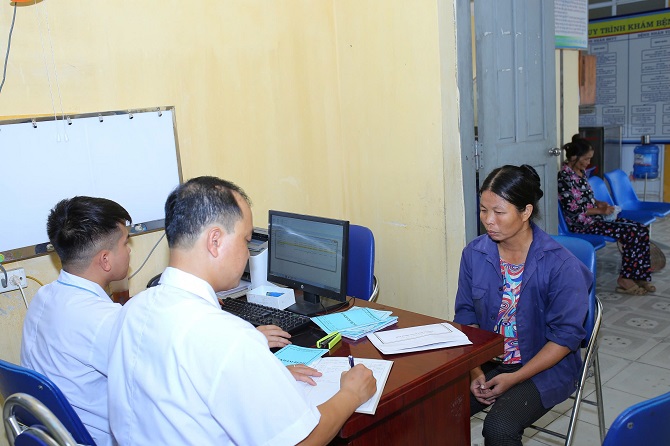 Bác sĩ giỏi chuyên môn là chưa đủ, phải đặt cả tâm mình vào người bệnh mới xứng đáng là người thầy thuốc tốt- Ảnh 2.