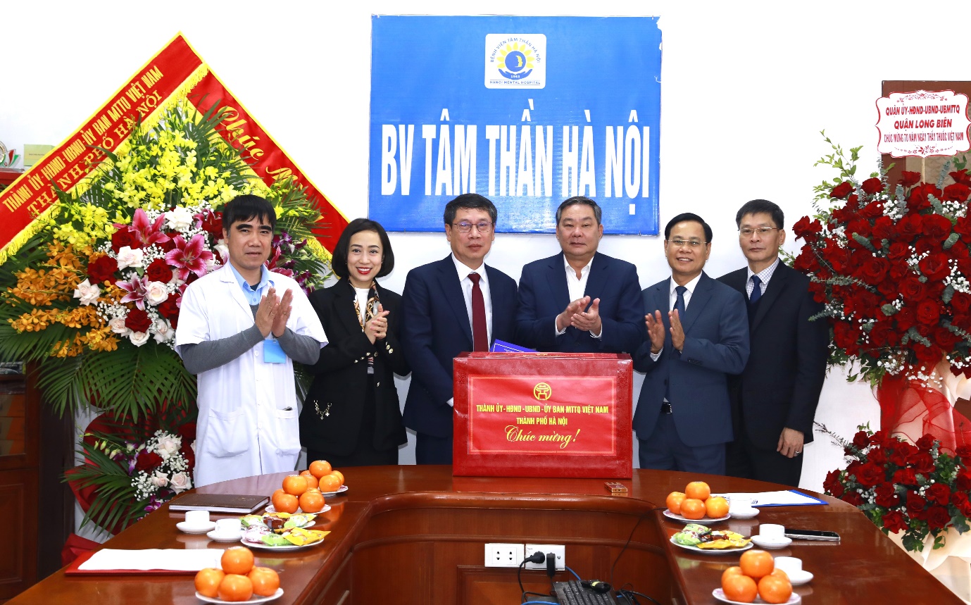 Tổng hợp thông tin các đồng chí lãnh đạo Đảng, Nhà nước, Bộ Y tế, thành phố Hà Nội chúc mừng các đơn vị ngành y tế Hà Nội nhân kỷ niệm 70 năm Ngày Thầy thuốc Việt Nam- Ảnh 2.