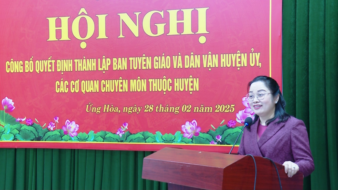 Công bố quyết định thành lập Ban Tuyên giáo và Dân vận Huyện uỷ.- Ảnh 2.