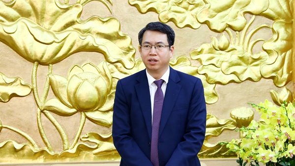UBND huyện Hoài Đức đã tổ chức Hội nghị Công bố Quyết định bổ nhiệm công chức giữ chức vụ Trưởng phòng nội vụ huyện- Ảnh 3.