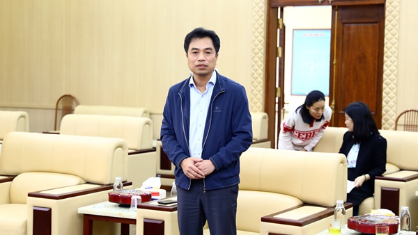 UBND huyện Hoài Đức đã tổ chức Hội nghị Công bố Quyết định bổ nhiệm công chức giữ chức vụ Trưởng phòng nội vụ huyện- Ảnh 4.