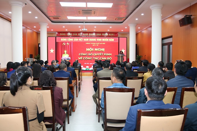 Sở Y tế Hà Nội tổ chức hội nghị công bố Quyết định về công tác cán bộ- Ảnh 1.