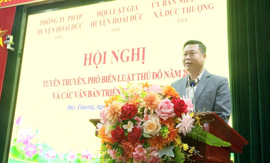 Phòng Tư pháp huyện Hoài Đức tổ chức tuyên truyền, phổ biến Luật Thủ đô năm 2024 và các văn bản triển khai thực hiện- Ảnh 1.