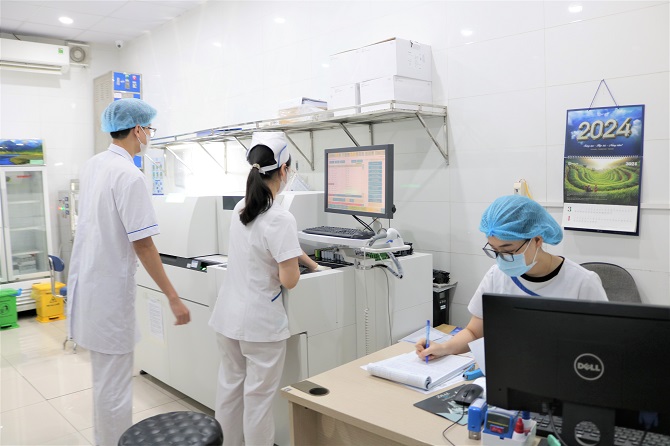 Hướng đến sắp xếp tổ chức bộ máy hiệu quả, đồng bộ trong ngành y tế Hà Nội- Ảnh 1.