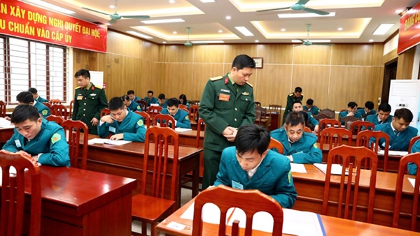 Hoài Đức tổ chức Hội thị Chỉ huy trưởng, Chính trị viên giỏi ban CHQS cấp xã năm 2025- Ảnh 9.