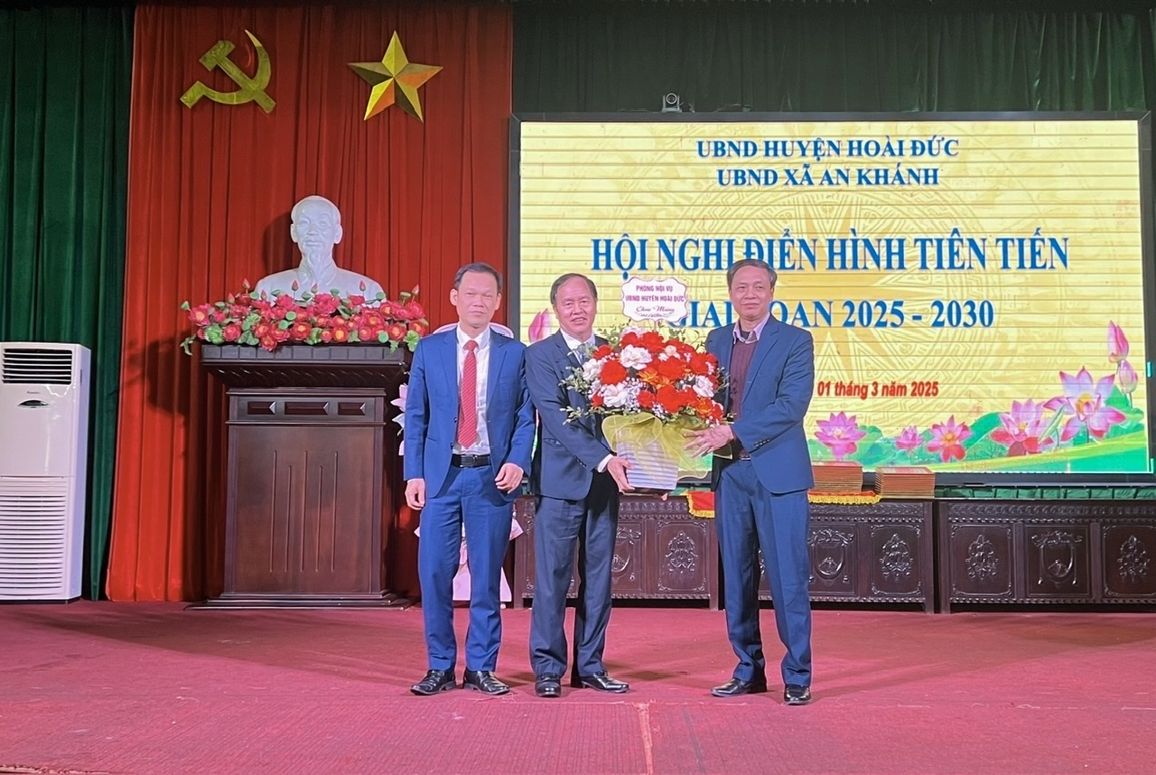 Xã An Khánh biểu dương Điển hình tiên tiến, Người tốt - Việc tốt trên địa bàn giai đoạn 2020 - 2025- Ảnh 2.